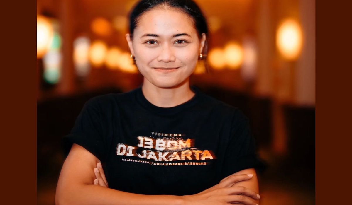 Transformasi Putri Ayudya di film 13 Bom di Jakarta
