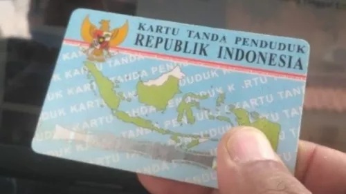 Ilustrasi KTP. Debitur IM meminjam KTP-nya untuk pengajuan kredit orang lain dengan imbalan Rp 1 juta.