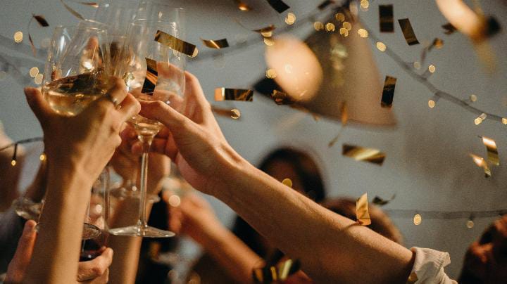 Tropical Night di Vue Palace Artotel Curated Bandung Sambut Tahun Baru