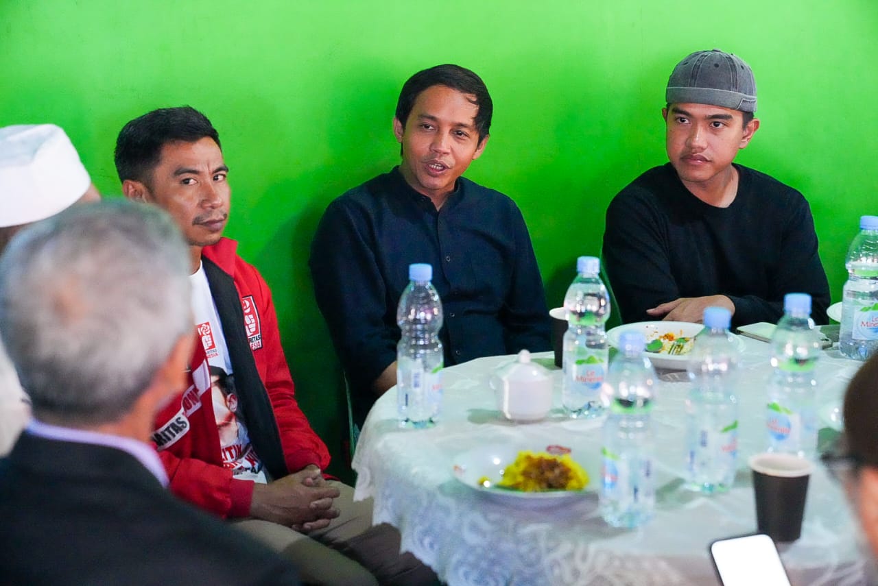 Kaesang Pangarep bersama Raja Juli Antoni di Ternate