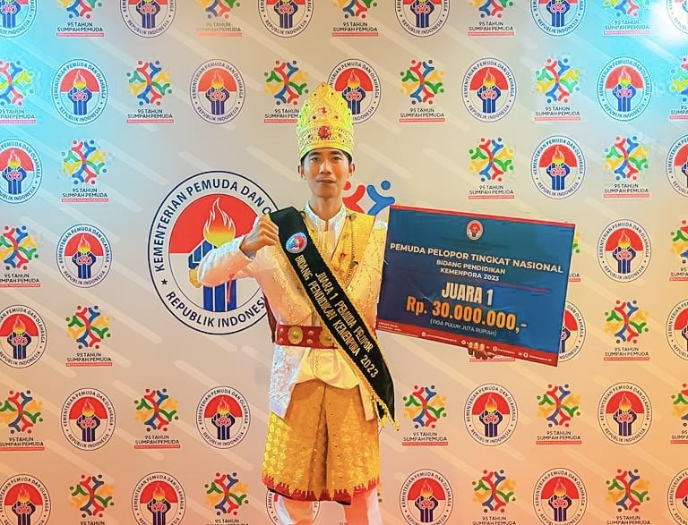 Penghargaan Pemuda Pelopor untuk Amin Khaerudin dari Lampung