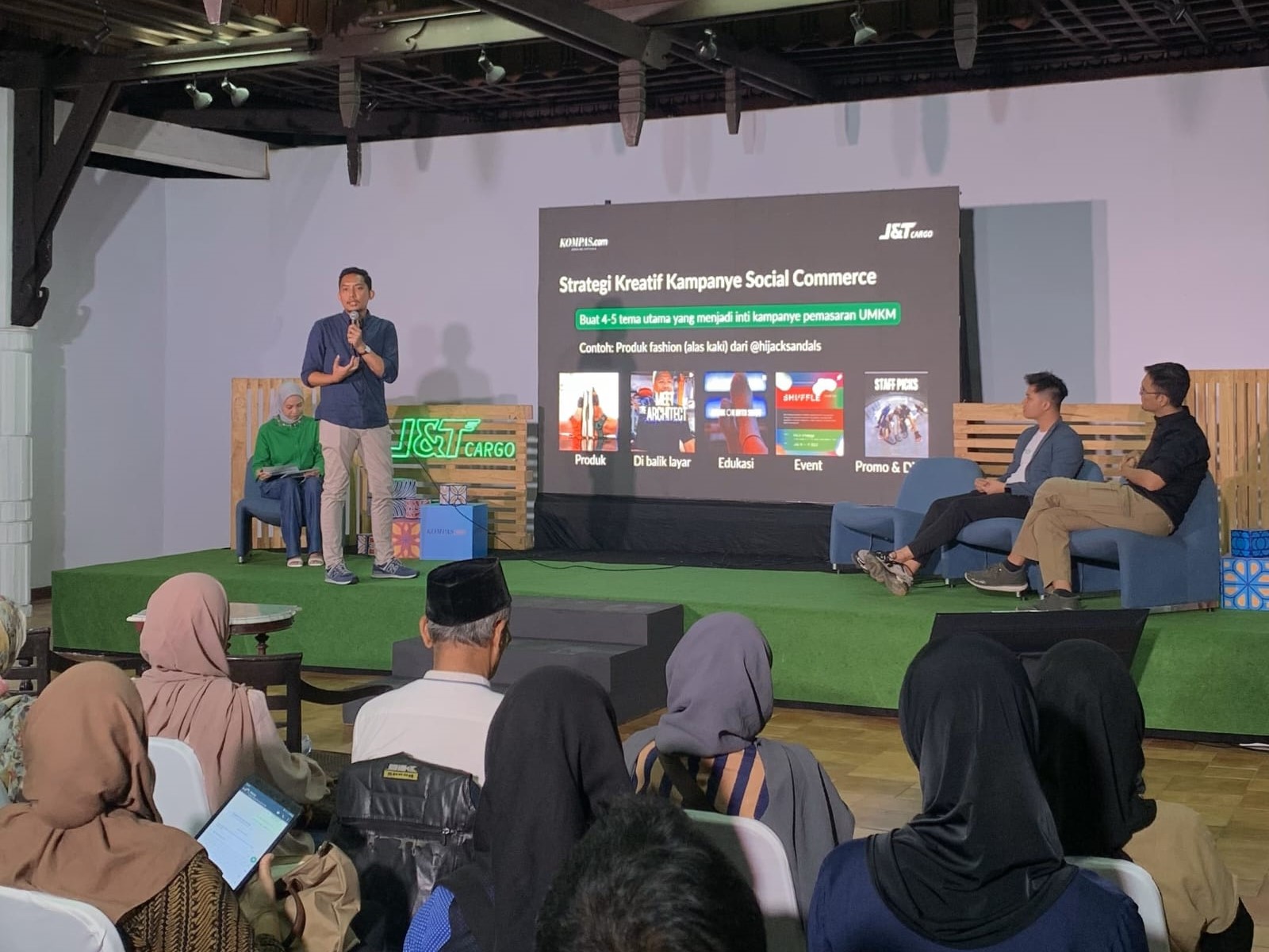 Kelas bisnis bersama pelaku UMKM yang digelar J&T Cargo bersama Kompas.com, Jakarta, belum lama ini. 