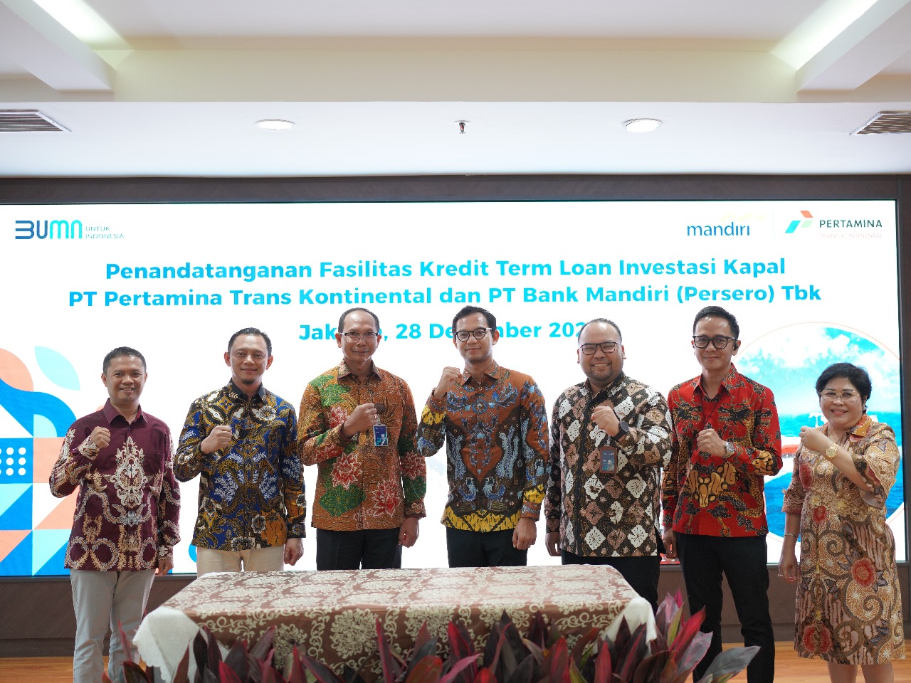 PT PTK lakukan penandatangan perjanjian fasilitas kredit term loan dengan PT Bank Mandiri (Persero) Tbk sebesar Rp279,27 miliar. 