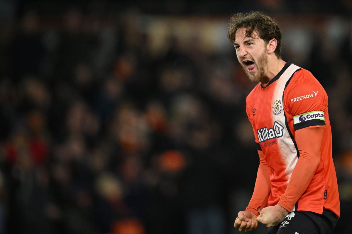 kapten Luton Town Tom Lockyer