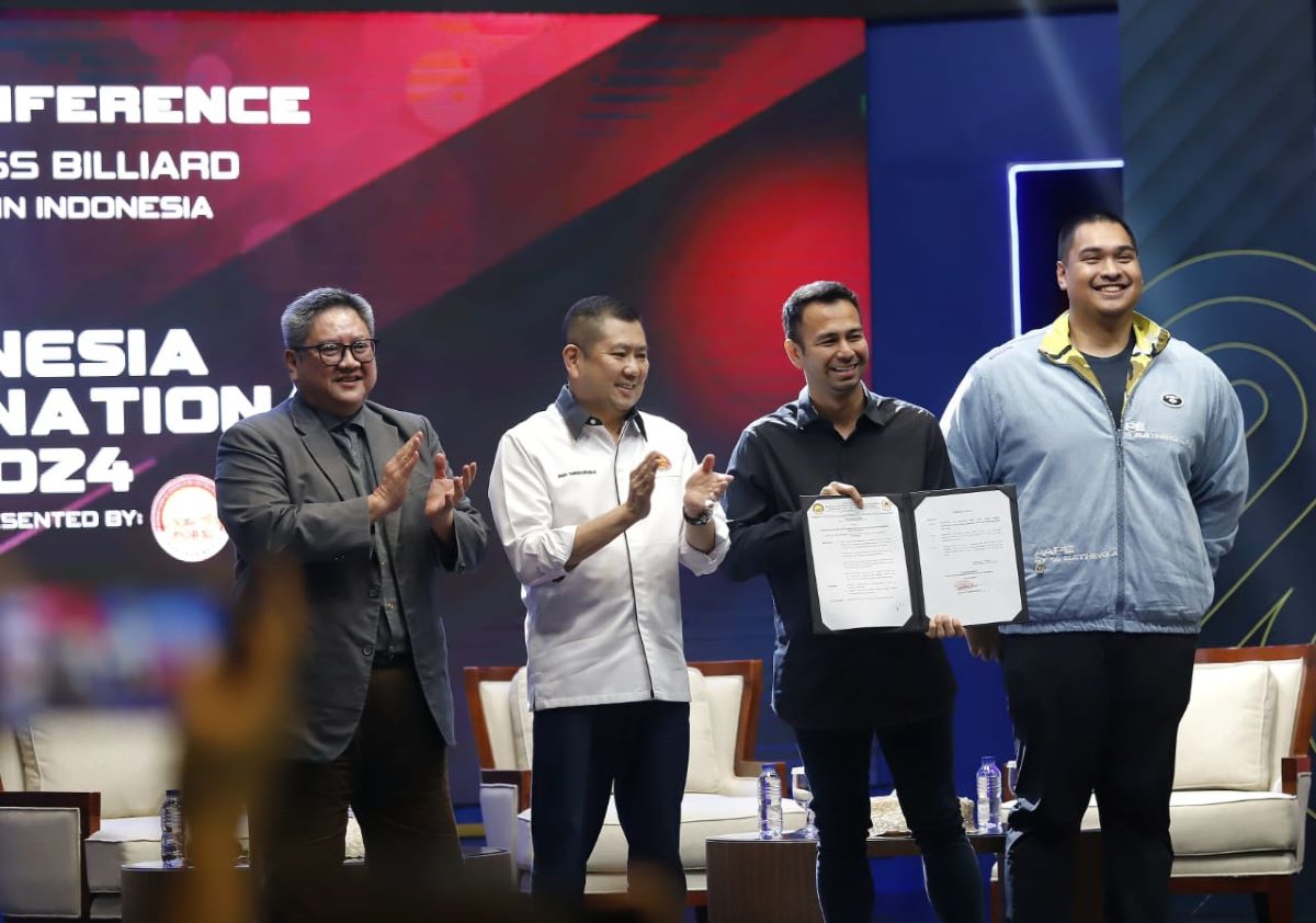 Ketua Umum POBSI mengumumkan turnamen billiar dunia pertama di Indonesia