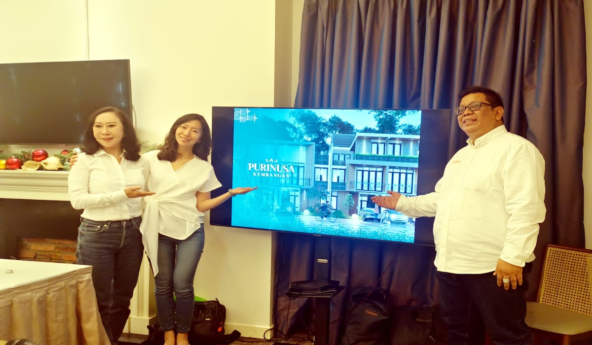 Purinusa Group menunjukkan maket pengembangan Purinusa Kembangan