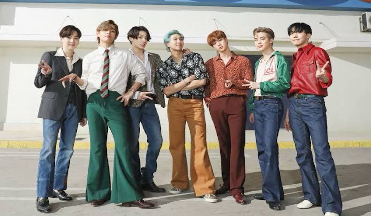 Lirik lagu No More Dream BTS