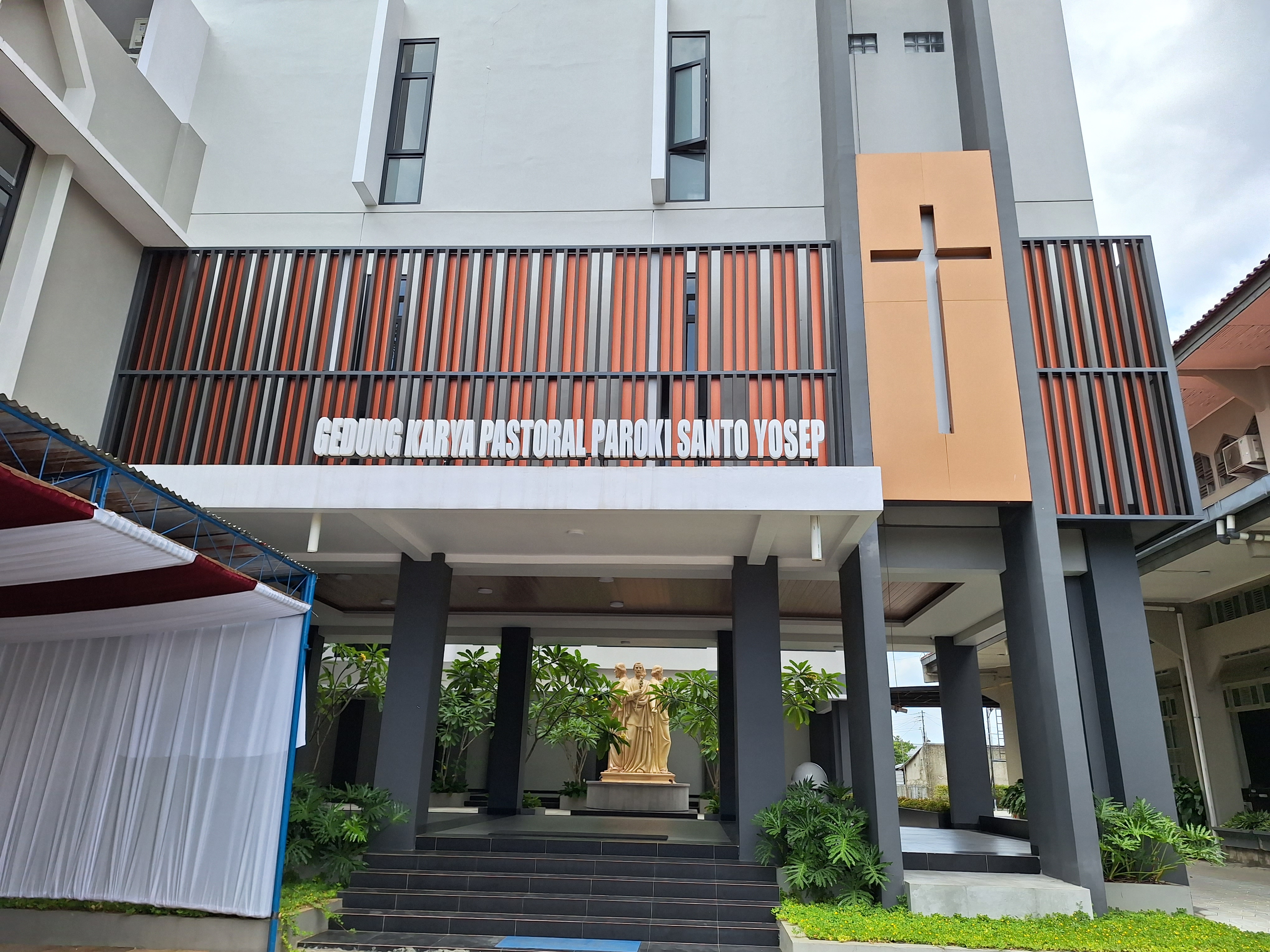 Gereja Santo Yosep Purwokerto 