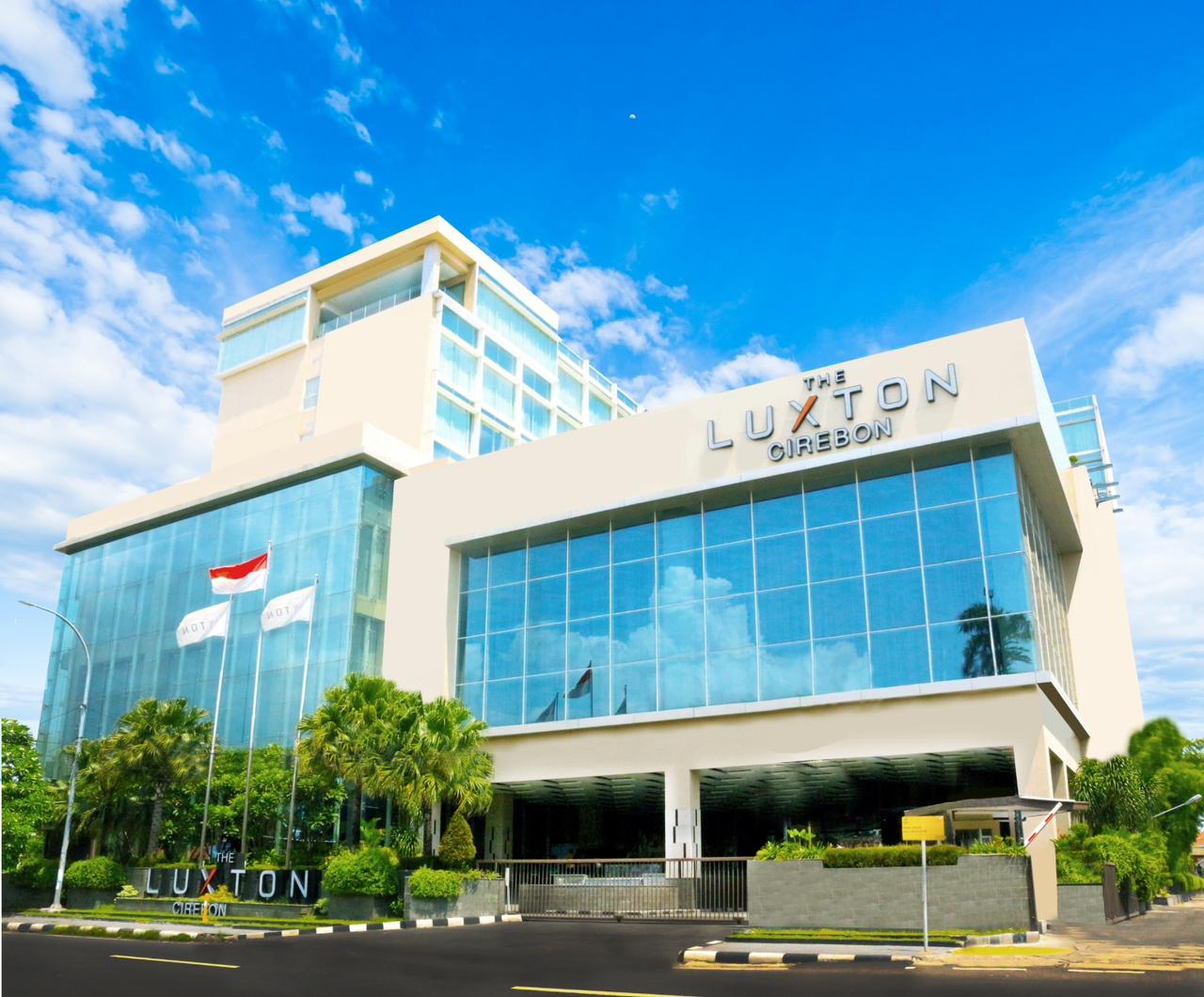 THE Luxton Cirebon Hotel & Convention Center siap menyambut tamu Tahun Baru