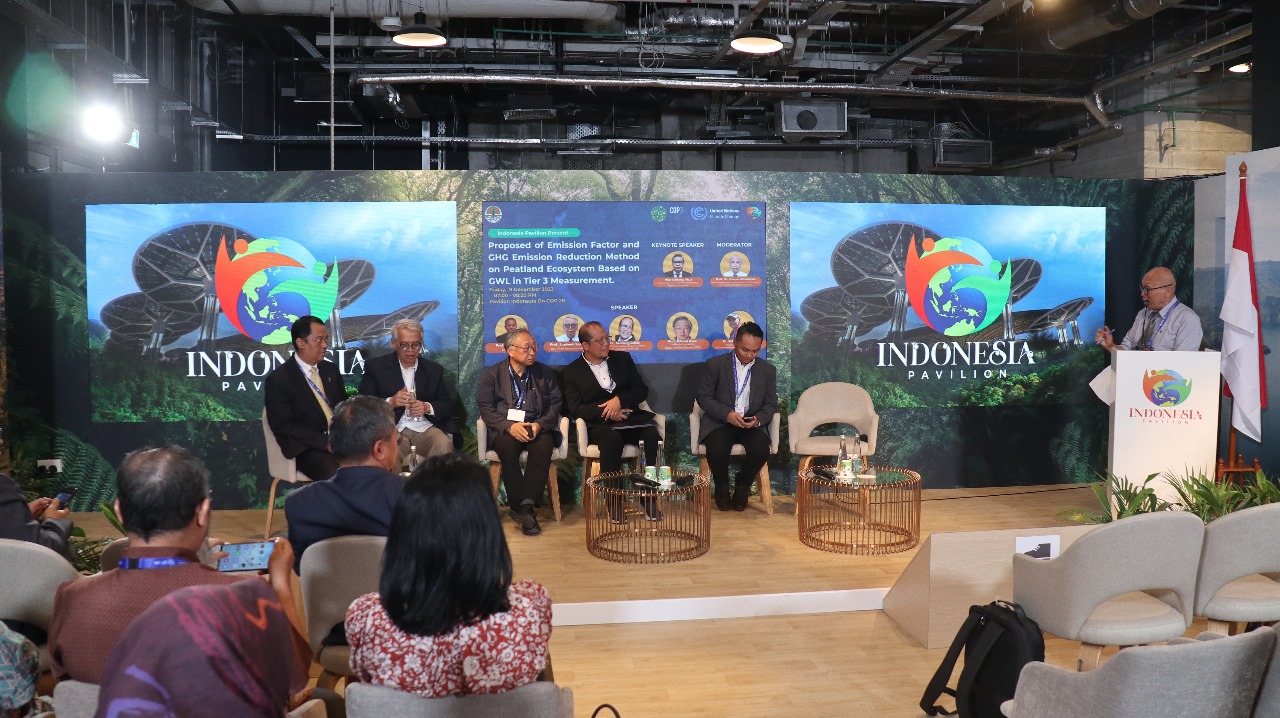 Diskusi panel yang digelar KLHK bersamaan pelaksanaan COP28 di Dubai, Uni Emirat Arab (UEA).