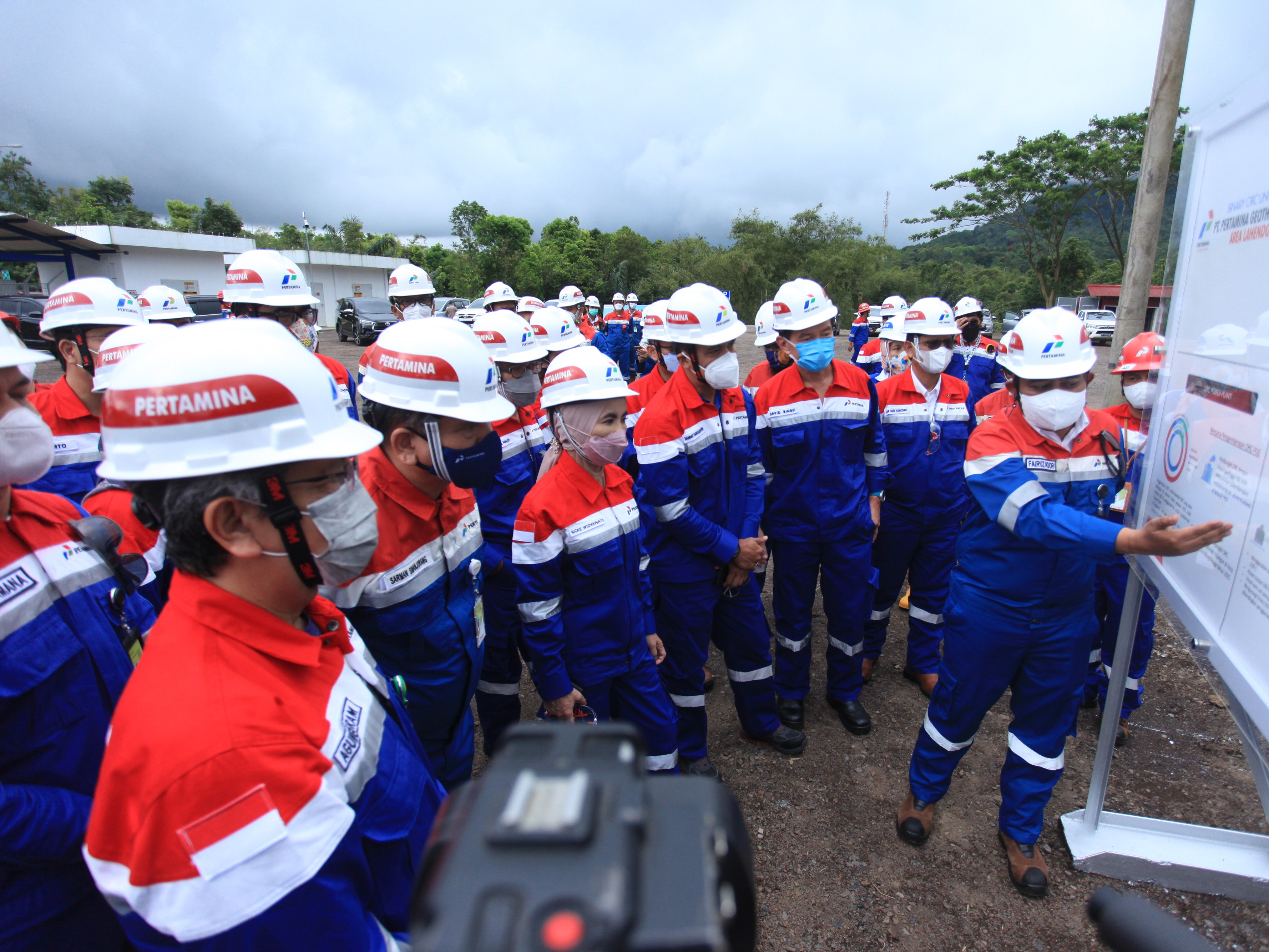 (PLTP) Binary Organic Rankine Cycle berkapasitas 500 KW yang dikelola PT Pertamina Geothermal Energy (PGE) di Lahendong, Tomohon.
