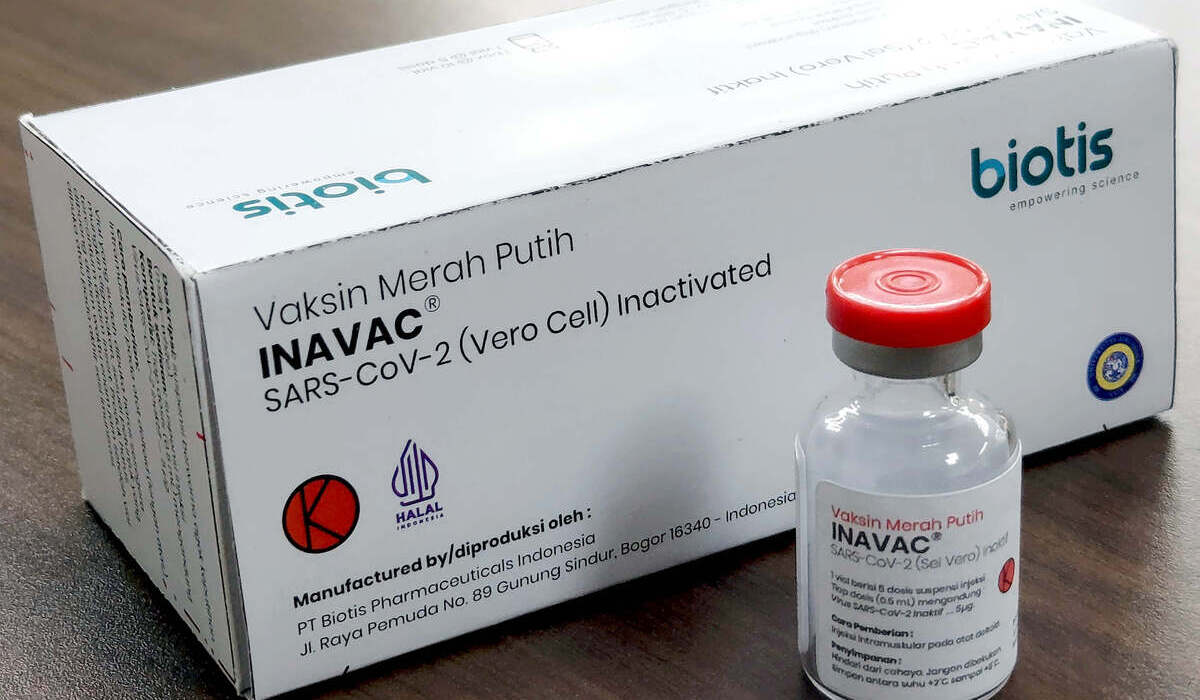 Vaksin covid-19, Inavac Vaksin Merah Putih, di PT Biotis Pharmaceuticals Indonesia.