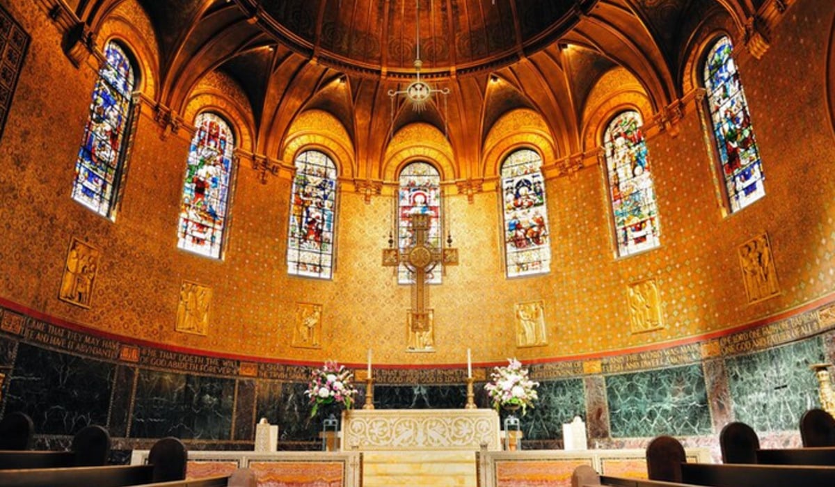 Gereja umat Katolik.