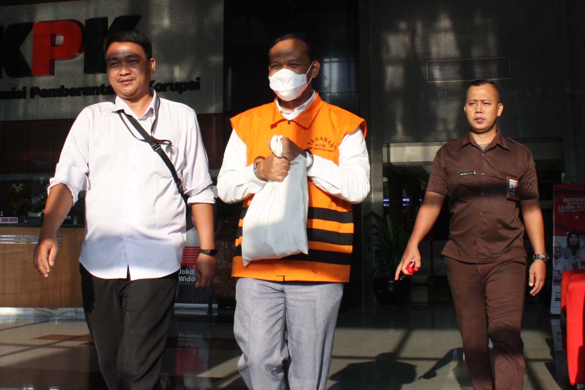 Terdakwa Direktur Prasarana Perkeretaapian Direktorat Jenderal Perkeretaapian Kementrian Perhubungan (nonaktif) Harno Trimadi.