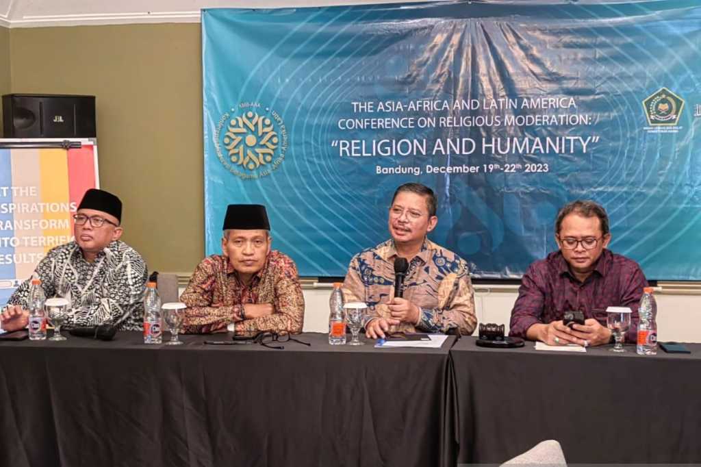 Balitbang Diklat Kemenag menggelar konferensi pers seputar Konferensi Moderasi Beragama yang akan diselenggarakan di Bandung.