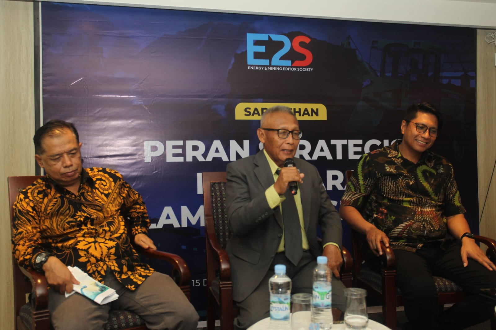 Para pembicara dalam Sarasehan bertajuk Peran Strategis Batu Bara dalam Transisi Energi.