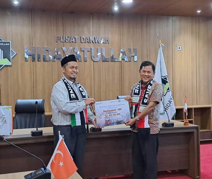 IIBF menyalurkan dana kemanusiaan sebesar Rp 400 juta untuk warga Palestina melalui Pusat Dakwah Hidayatullah di Jakarta, Selasa (5/12).  