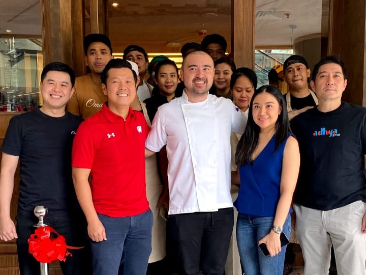 Adhya Group dan Oma Elly Buka Gerai Hidangan Italia