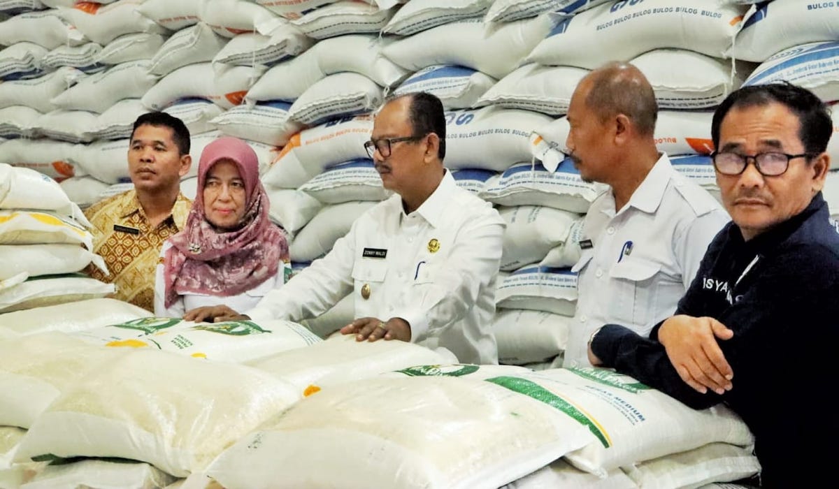 OJK Minta Perbankan Pantau Debitur Sektor Pertanian