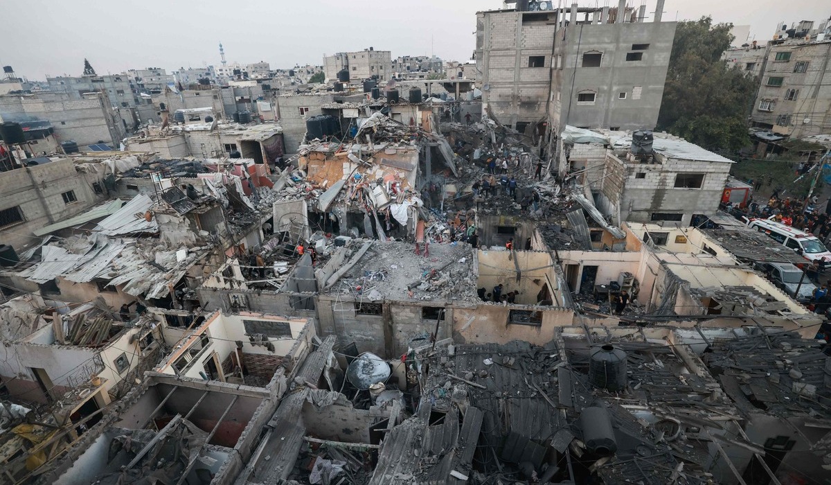 Permukiman di Rafah, selatan Gaza yang hancur akibat rudal Israel.