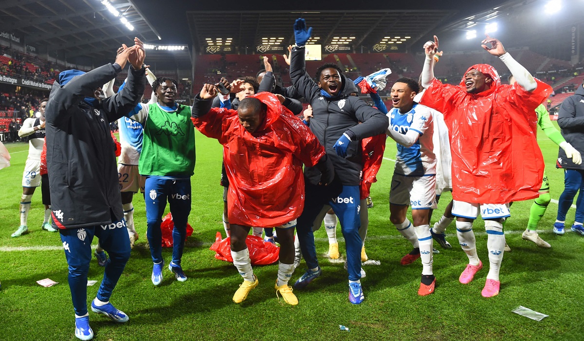 Para pemain Monaco melakukan selebrasi usai mengalahkan Rennes di laga Ligue 1.