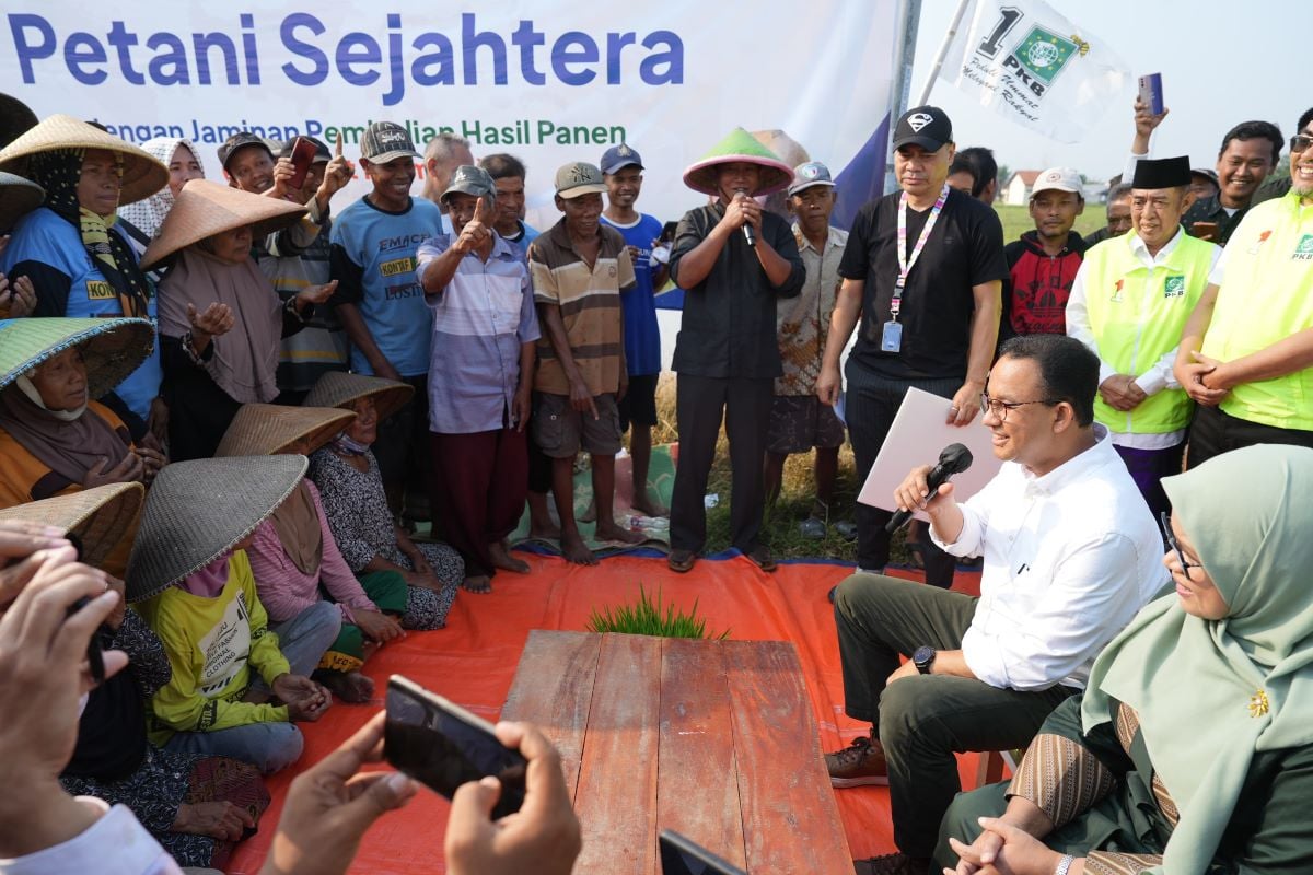 Anies Baswedan menekankan contract farming akan memberikan jaminan kenyamanan bagi petani.