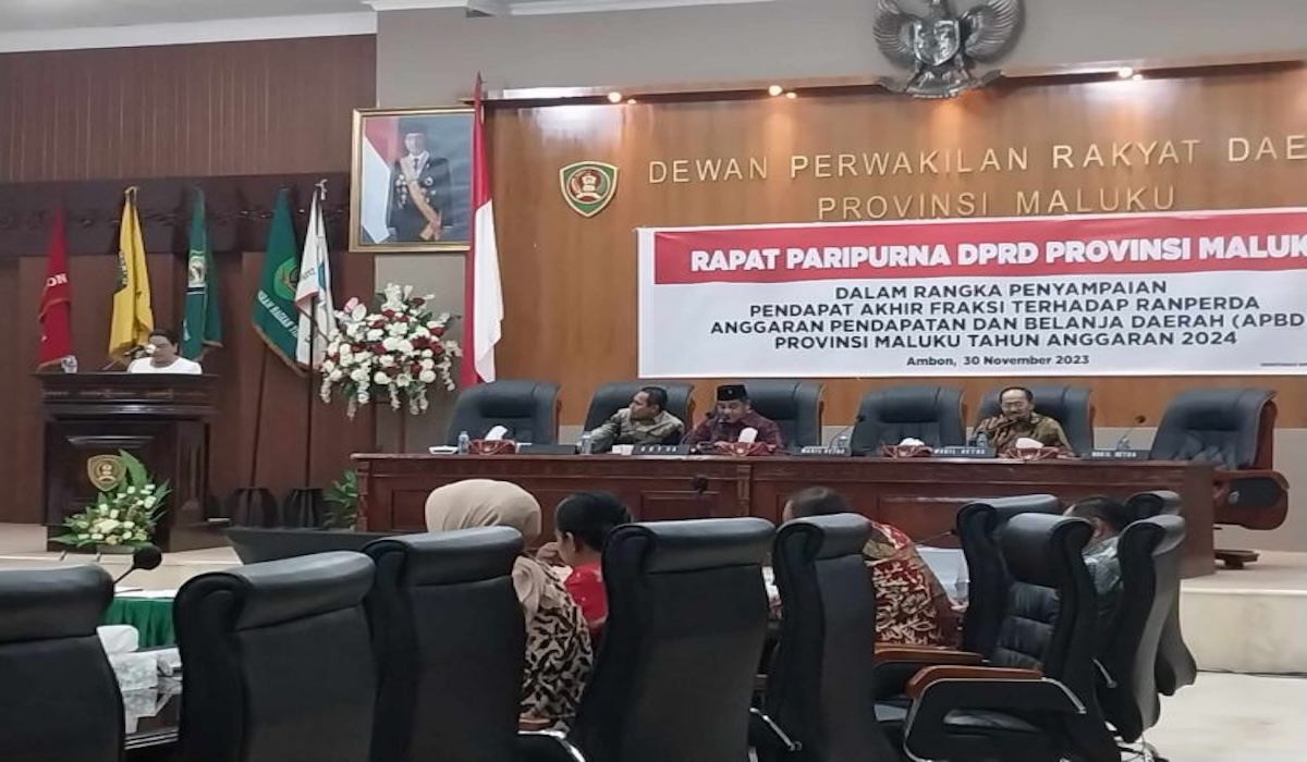 Rapat Paripurna Ranperda APBD Maluku 2024