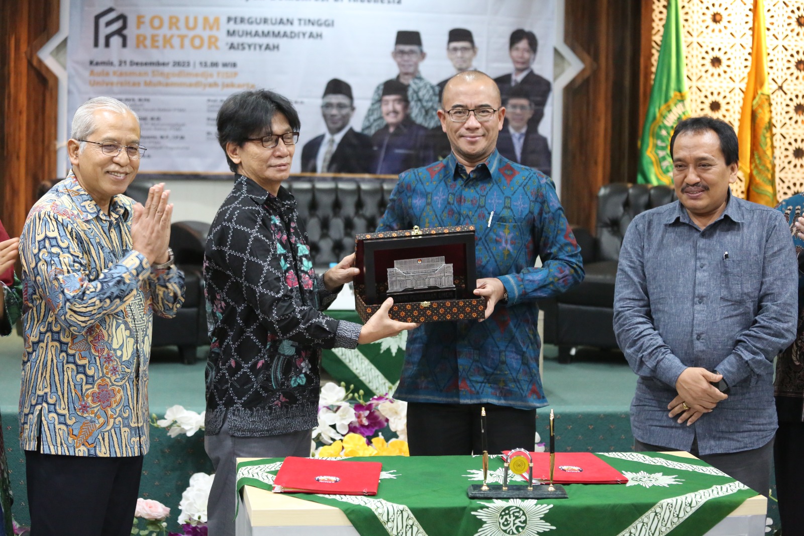 Acara peresmian Forum Rektor Perguruan Tinggi Muhammadiyah dan Aisyiyah turut dihadiri Ketua KPU RI Hasyim Asy'ari.