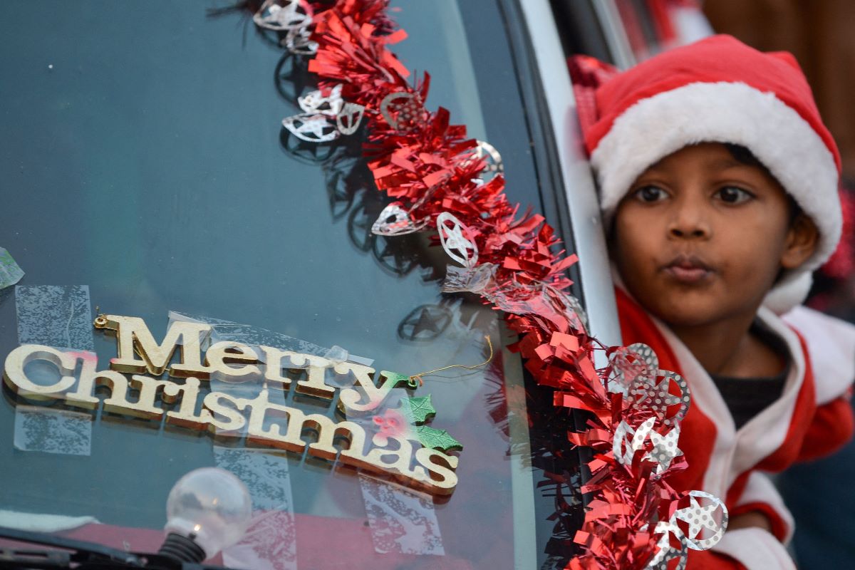 Hukum Mengucapkan Selamat Natal menurut Islam