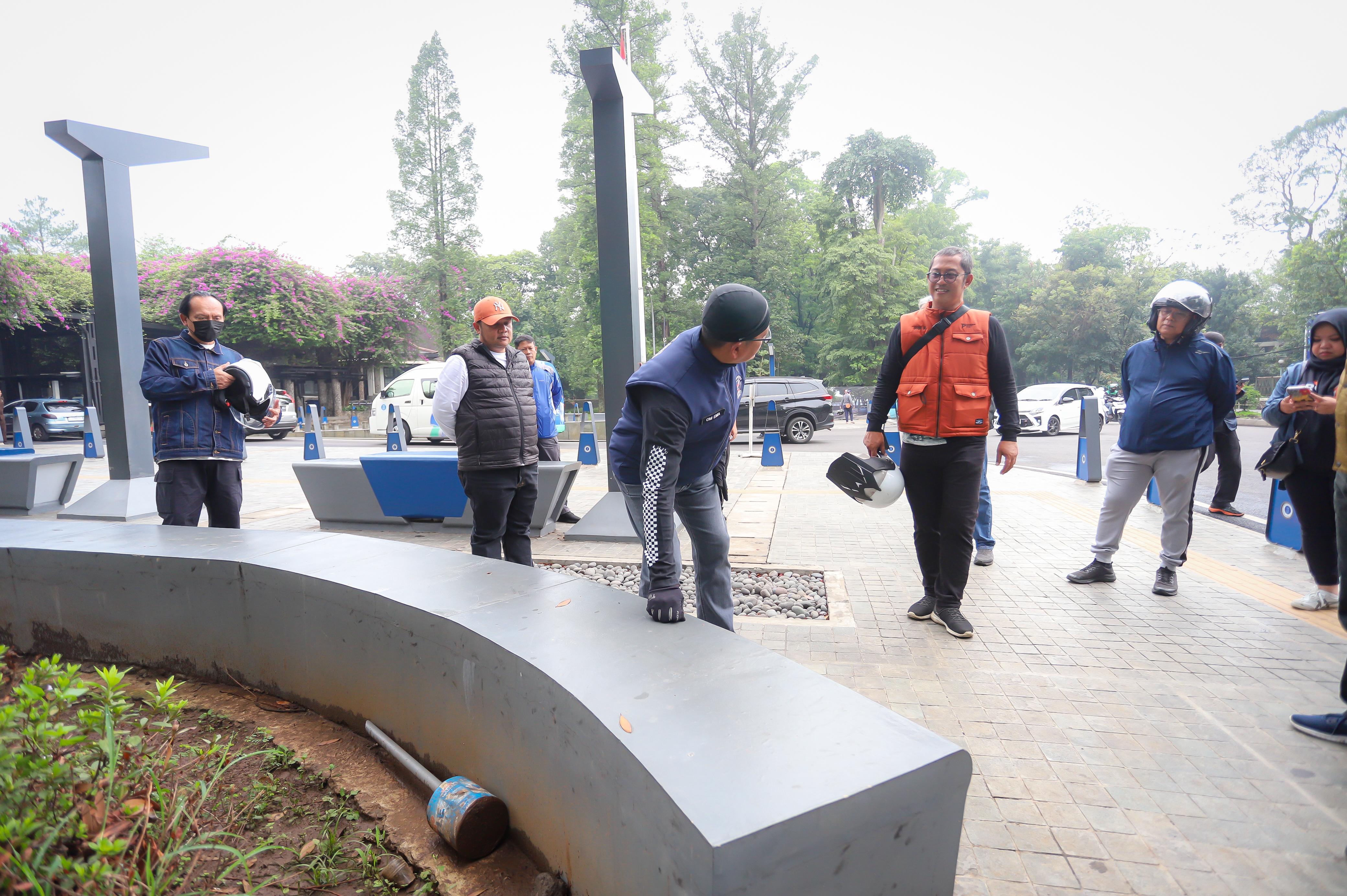 Pemkot Bandung melakukan penataan pedagang kaki lima di Tegallega