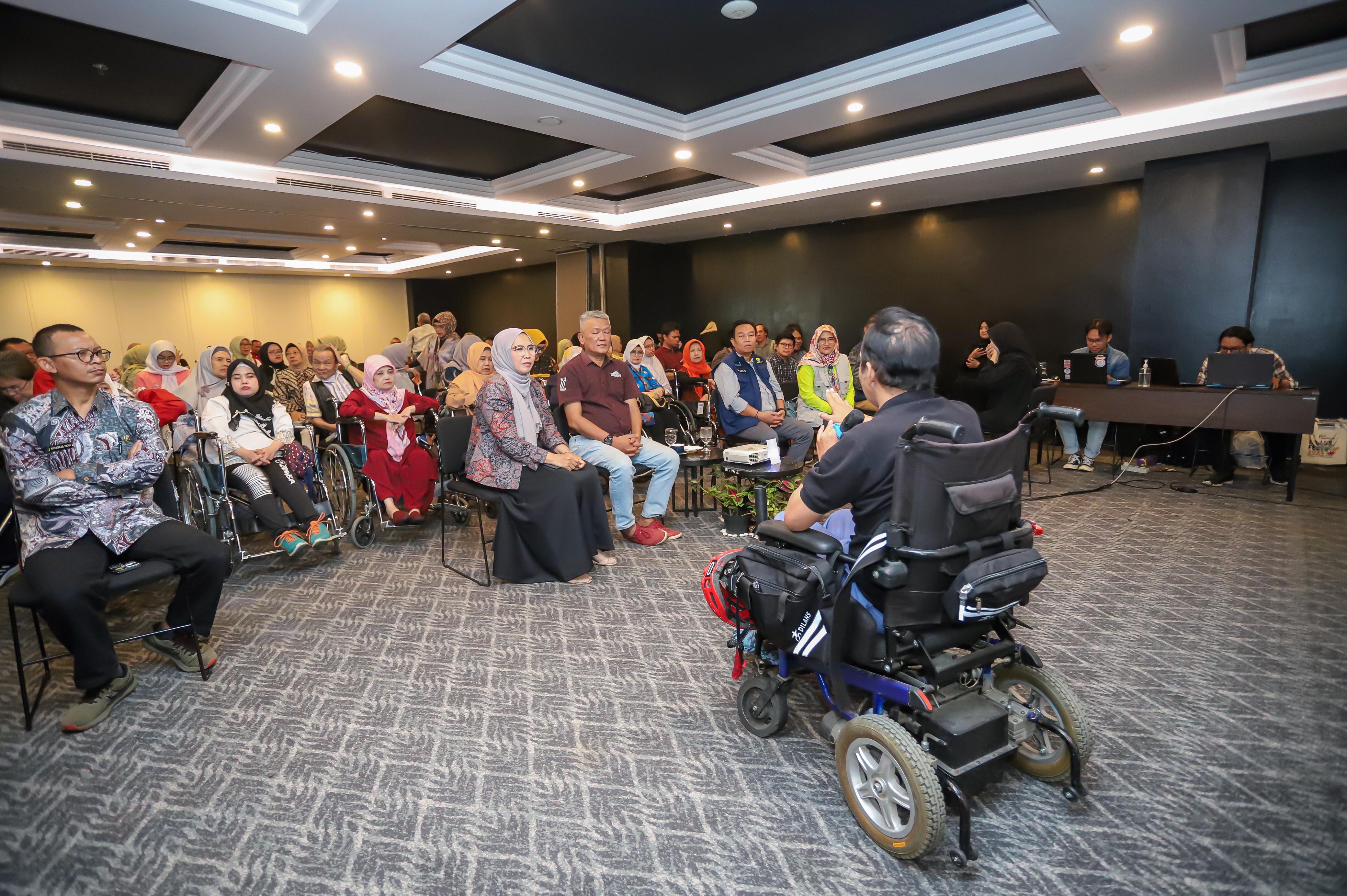 Pemkot Bandung dan Komunitas Dilans Gelar Aksi Ramah Disabilitas dan Lansia