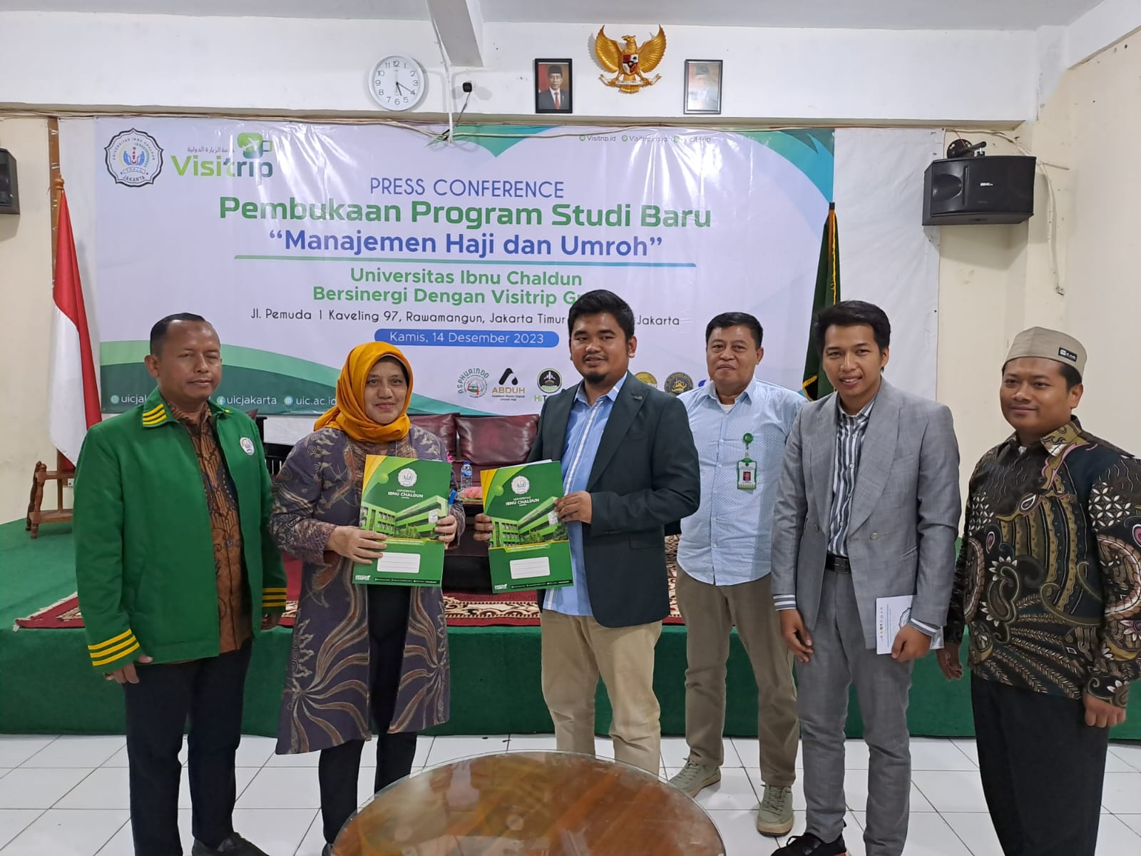 Rektor Universitas Ibnu Chaldun Jakarta Rahmah Marsinah menjalin kesepakatan dengan Visitrip Group membuka program studi baru.