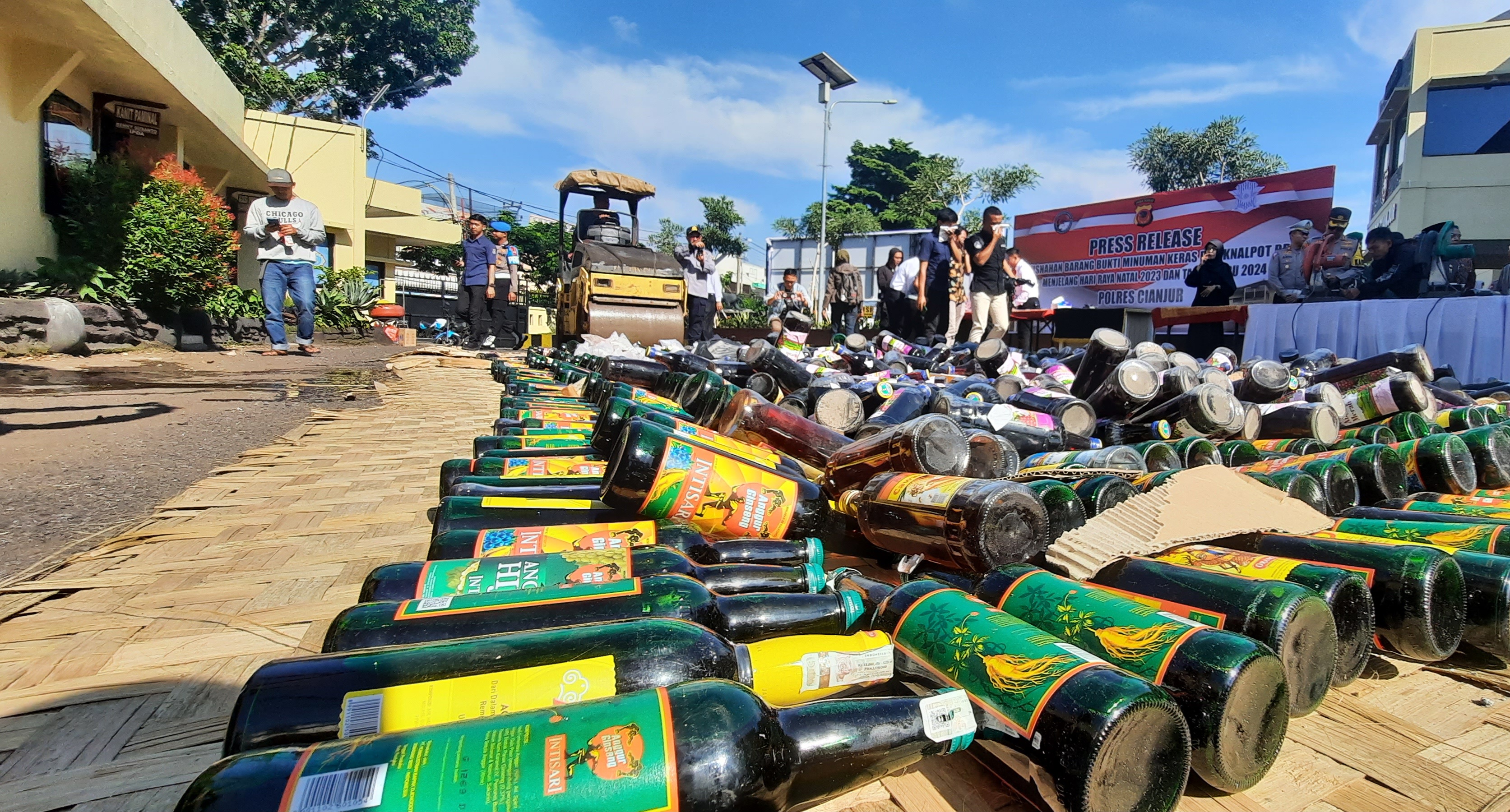 Polres Cianjur Tangkap 21 Tersangka Pengedar Narkoba dan OKT