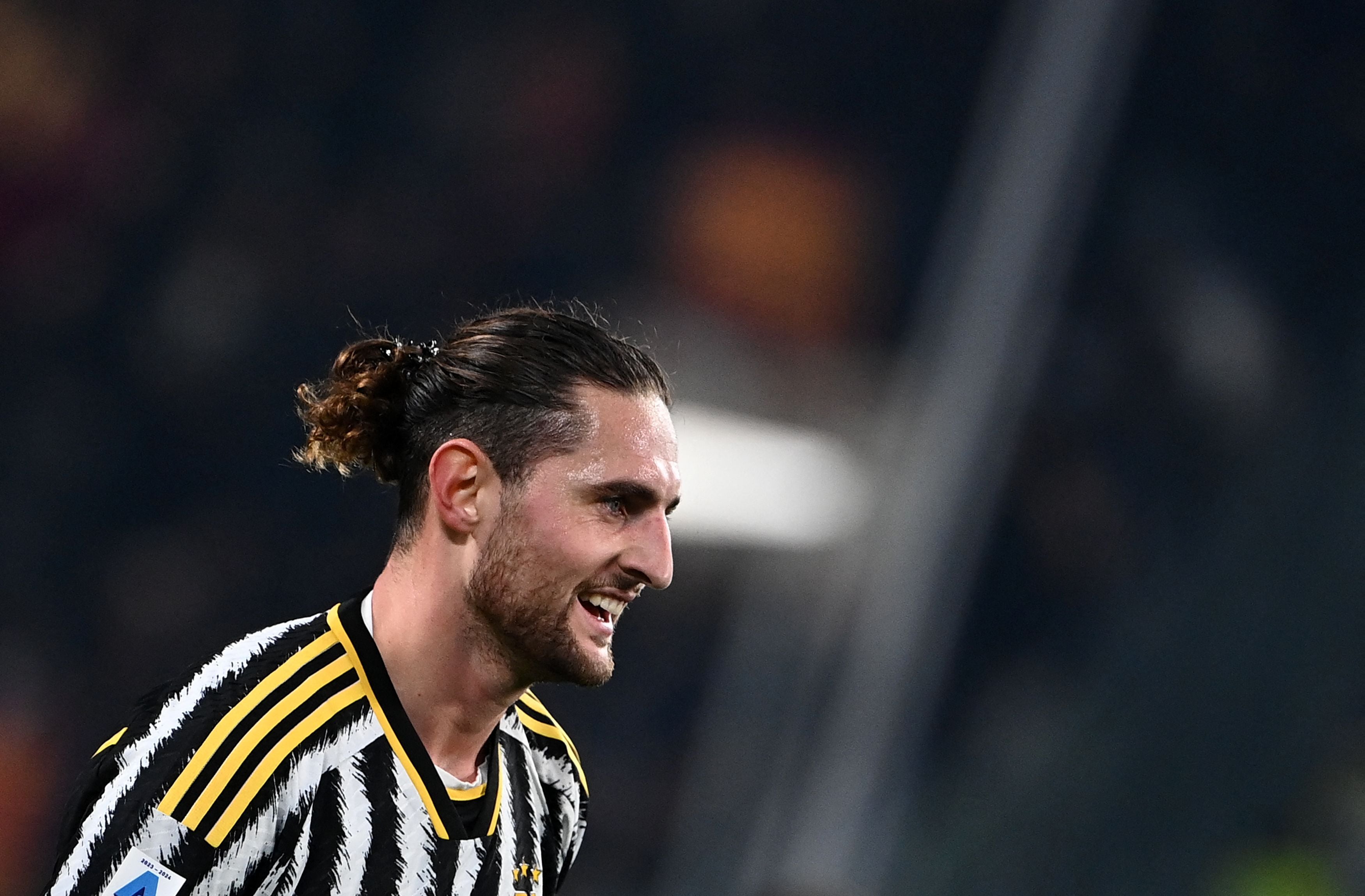 Pemain Juventus Adrien Rabiot.