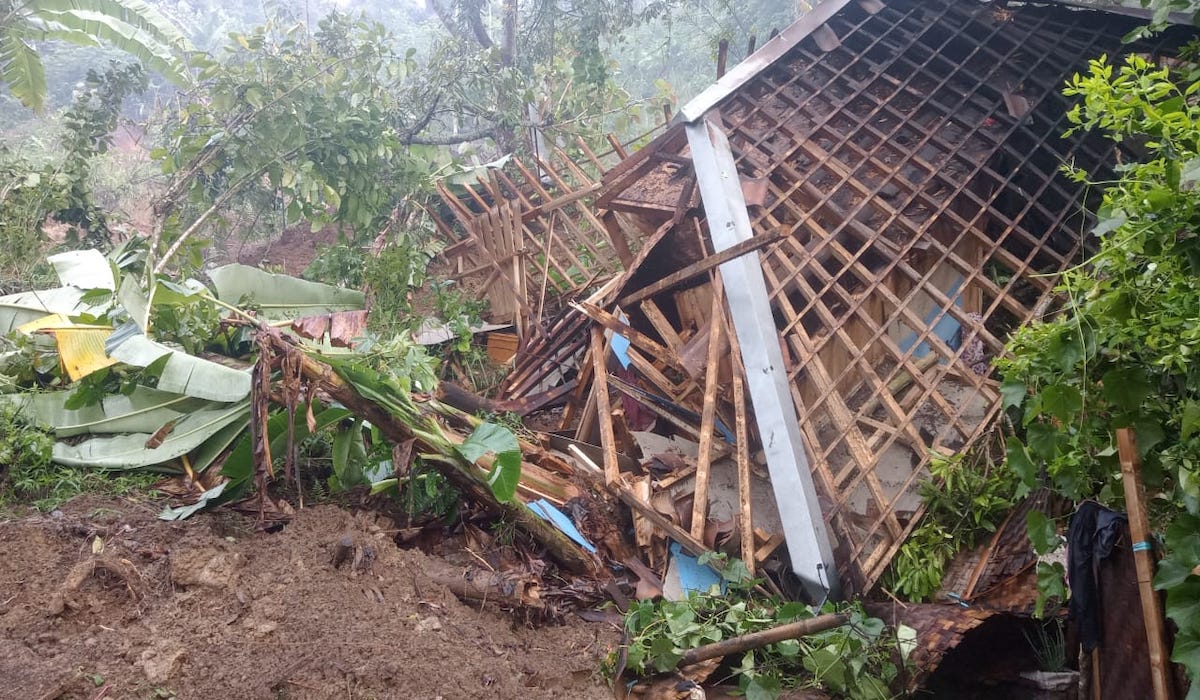 Bencana tanah longsor di Kabupaten Bandung, Jawa Barat