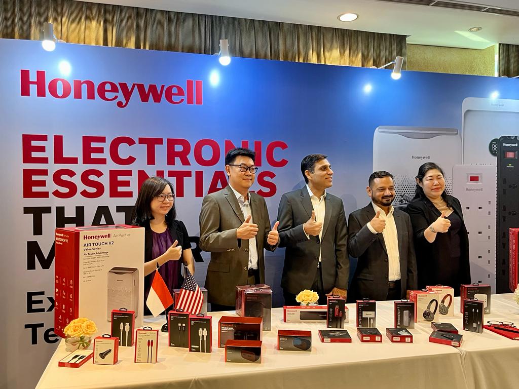 Secure Connection mengumumkan ekspansi strategisnya ke pasar Indonesia di Jakarta, Kamis (14/12/2023)