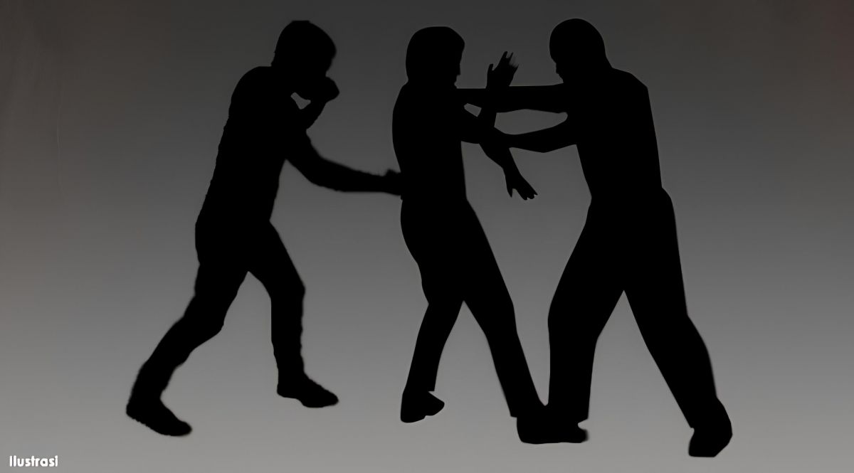 Ilustrasi aksi pengeroyokan