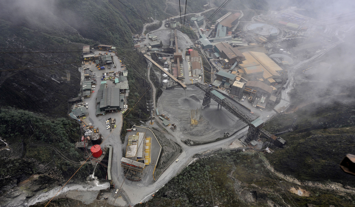 Demi Freeport, Jokowi Revisi Aturan Pengajuan Perpanjangan Kontrak Pertambangan