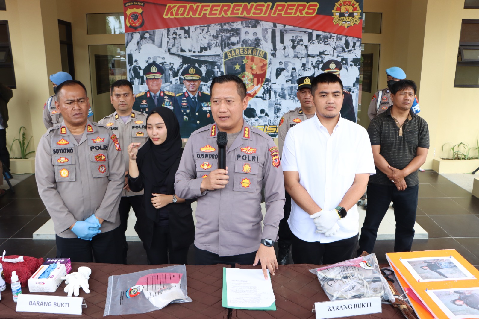 Kapolresta Bandung Komisaris Besar Kusworo Wibowo saat memberikan keterangan.