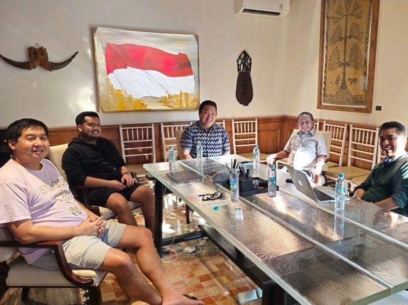 Komisaris Utama GreatEdu Andi Rahmat melakukan pertemuan bisnis dengan Menteri Investasi/Kepala BKPM Bahlil Lahadalia dan Boy Tohir.