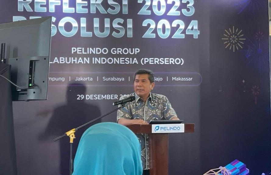 Tutup tahun 2023, Pelindo serahkan santunan untuk 2024 anak yatim