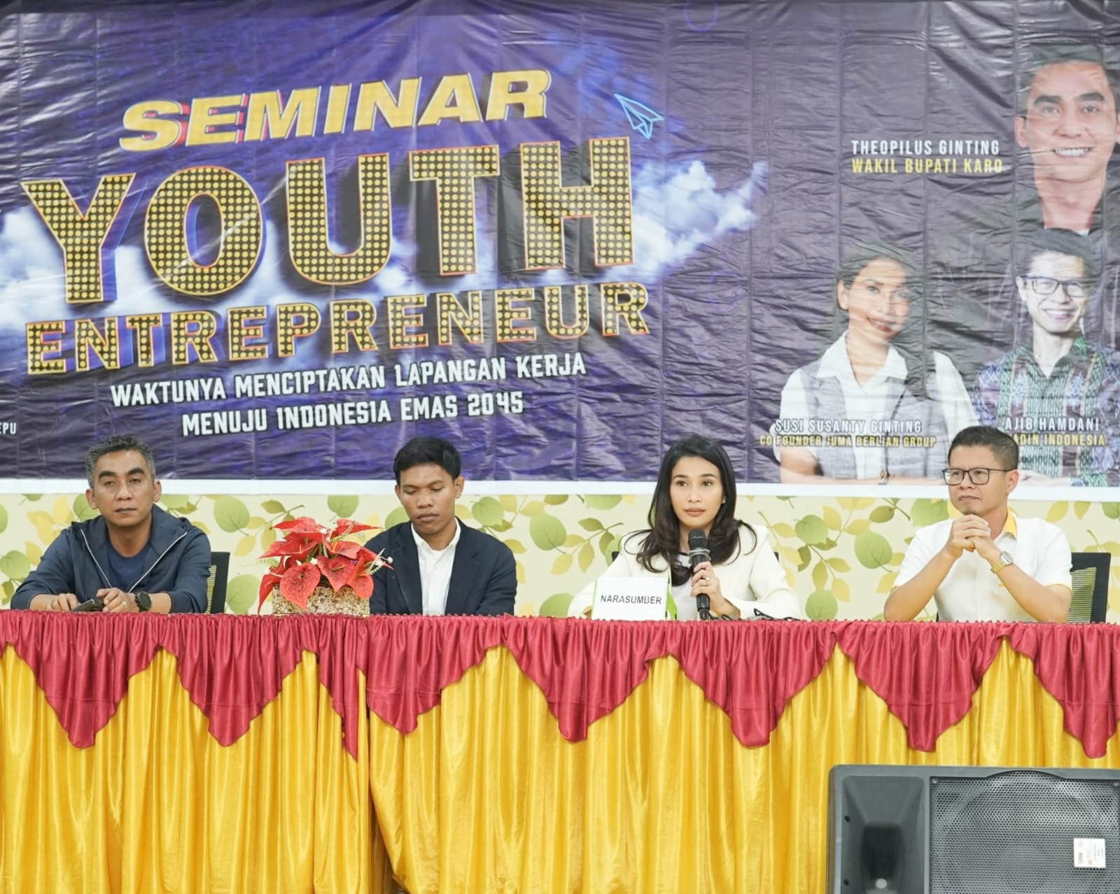  Seminar Youth Entrepreneur di Berastagi, Kabupaten Karo, Sumatra Utara.