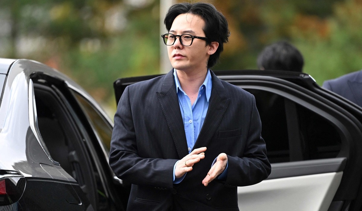 Penyanyi K-pop, G-Dragon, yang tersandung kontroversi penyalahgunaan narkoba.