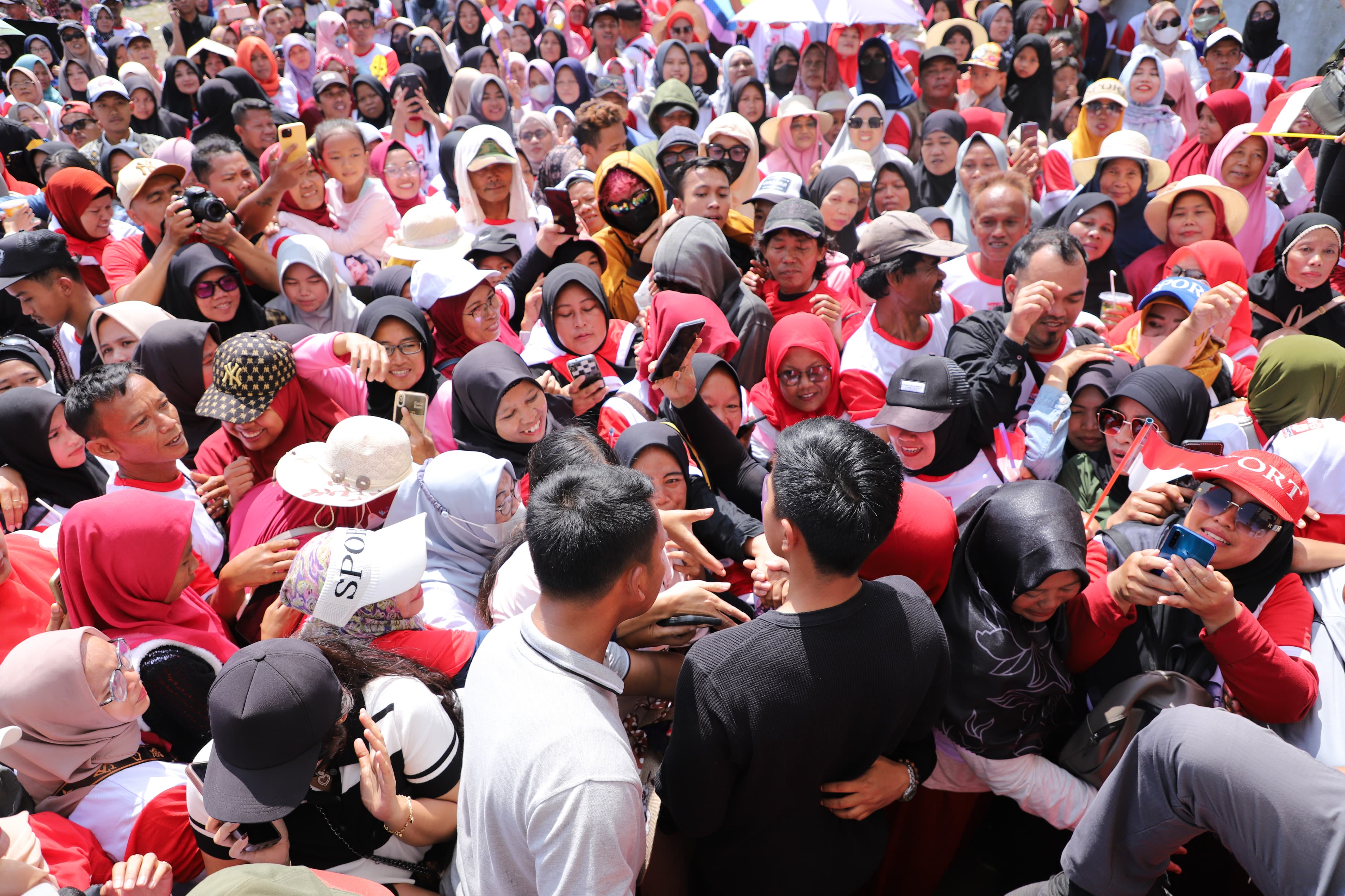 Ketua Umum PSI Kaesang Pangarep di Brebes, Jawa Tengah