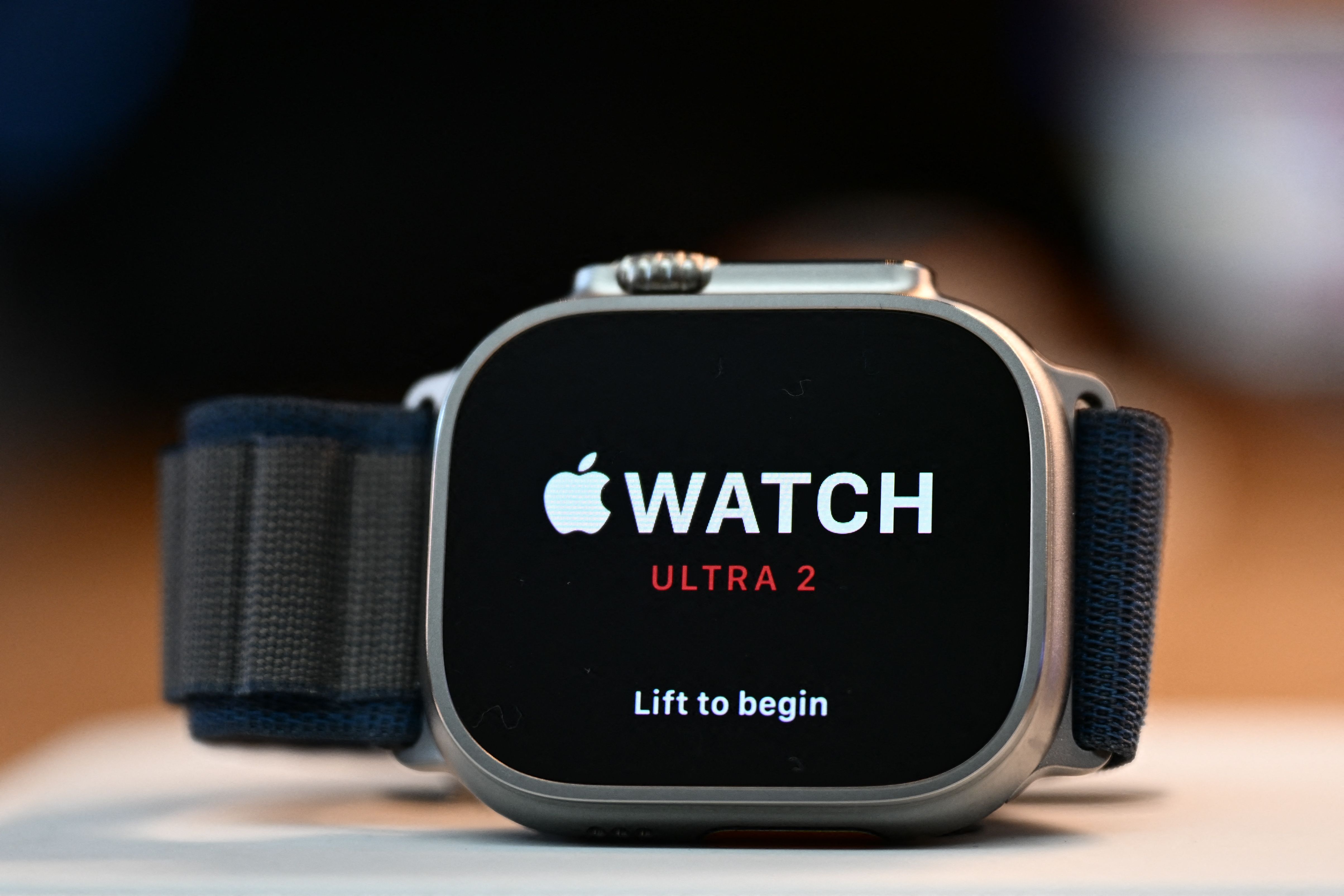 Apple Watch Ultra 2, Jam Tangan Pintar Tangguh untuk Petualang Sejati