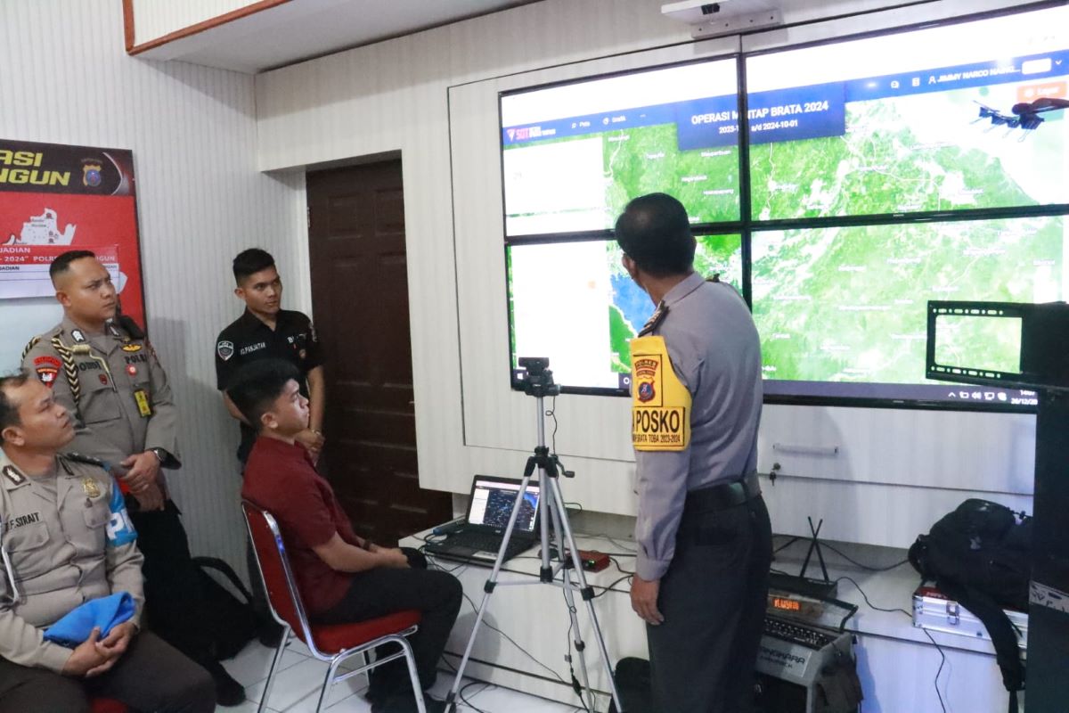 Kapolda Sumatra Utara meminta para komandan posko untuk mengaktifkan dan memeriksa Aplikasi Sistem Operasi Terpadu (SOT) Presisi.