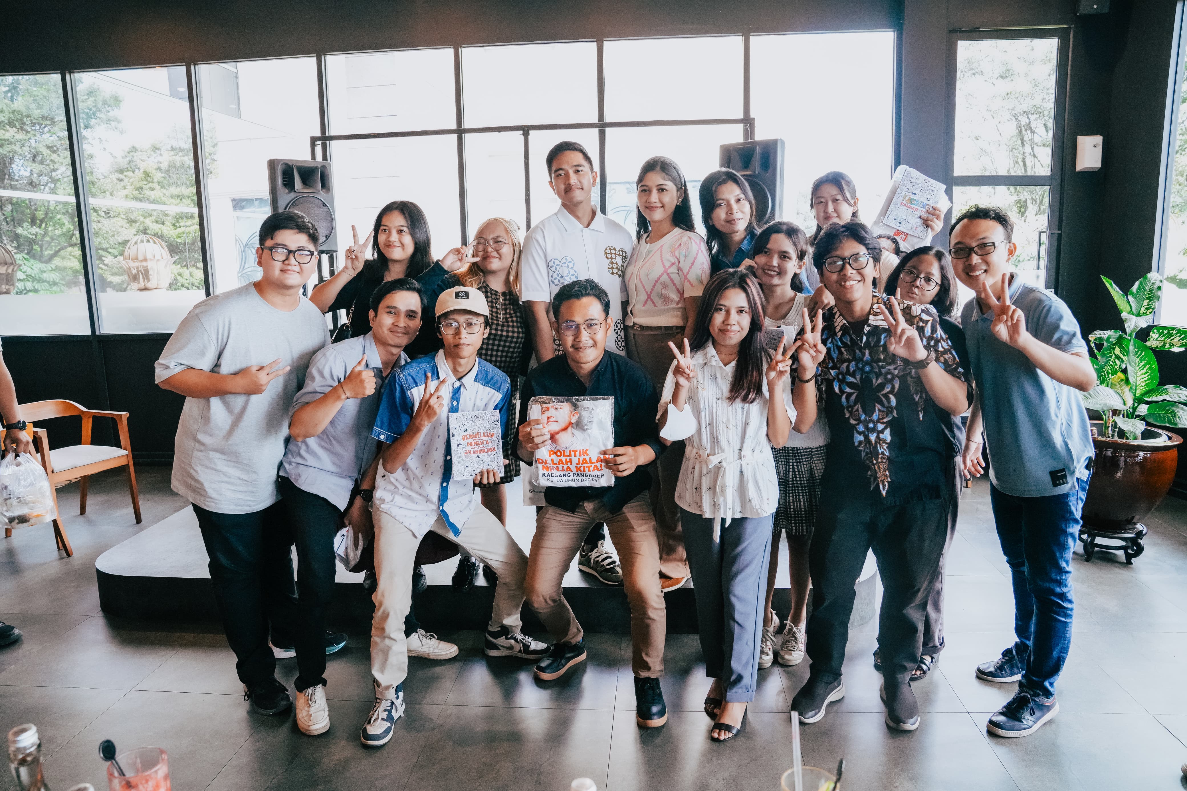 Kaesang Pangarep bertemu influencer di Yogyakarta