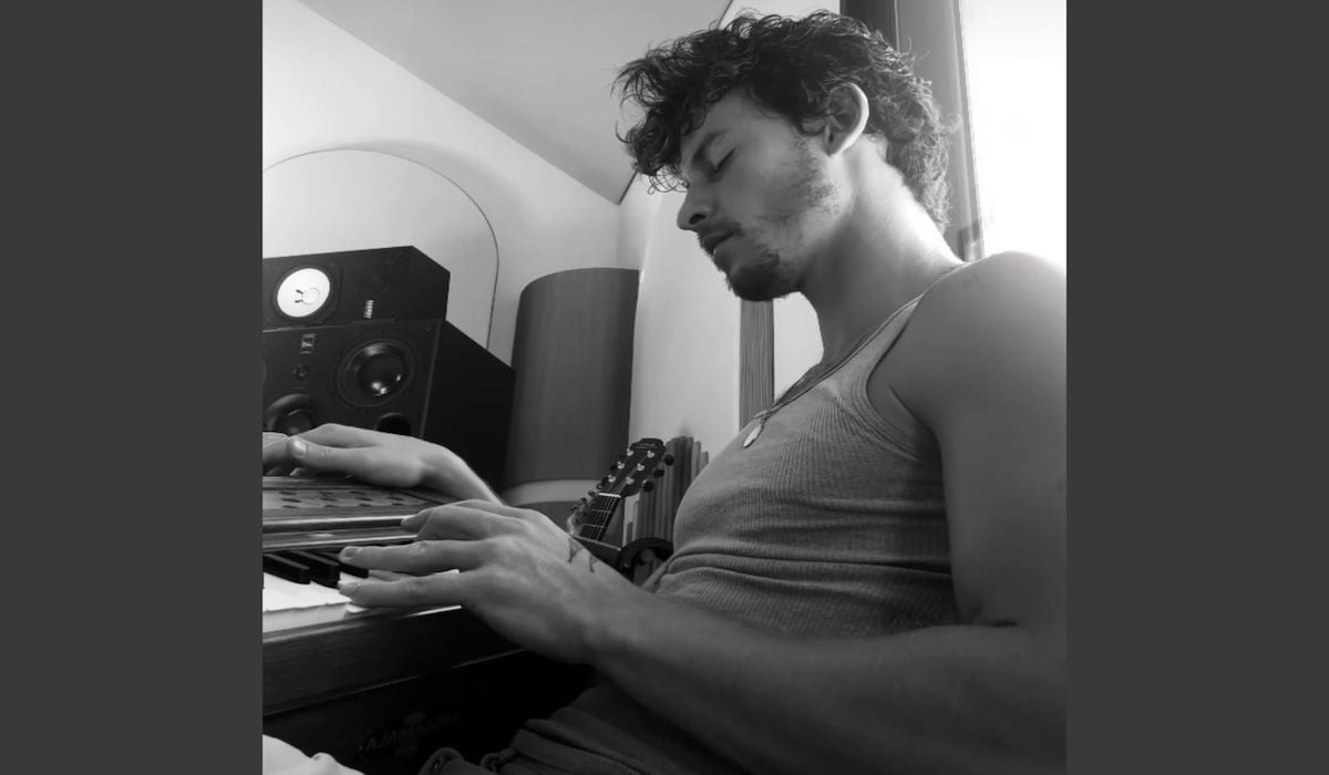 Shawn Mendes merefleksikan diri pada 2023 dalam sebuah video di Instagram