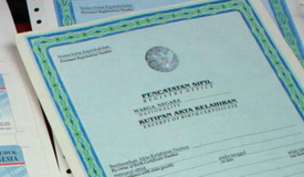 Ilustrasi Akta Kelahiran