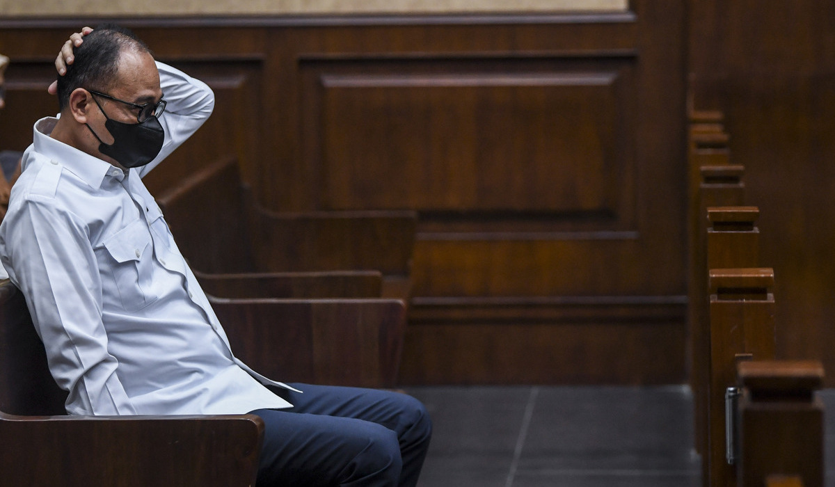 Terdakwa kasus gratifikasi dan Tindak Pidana Pencucuian Uang (TPPU) Rafael Alun Trisambodo.